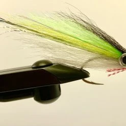 Mud Dog Saltwater Flies The Cocktail Fly
